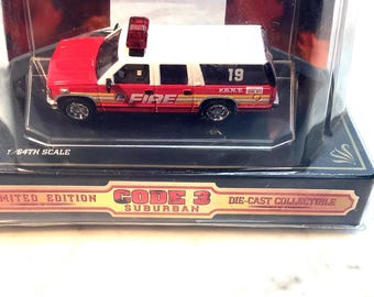 CODE3 Fire Department NY 1/64 ミニカー Amazon.co.jp: CODE3 Code 3 1/64 F.D.N.Y. New York City Fire