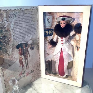 New~Vintage Holiday Memories Barbie Doll, Special Edition Barbie by Mattel for Hallmark, 1995, Collector Barbie Doll, NIB.