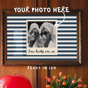Como somos sortudos CUSTOM Retro Photo Print Personalizado College Dorm Roommates Wall Art Download digital Presente para melhor amigo Wall Art Prints