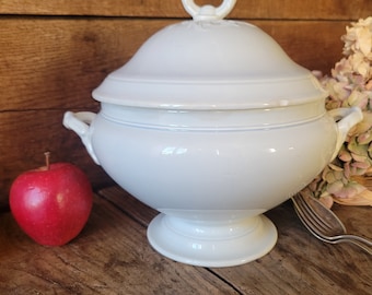 Antique French White Ironstone Soup Tureen: Creil et Montereau Acanthus Leaf Soupiere