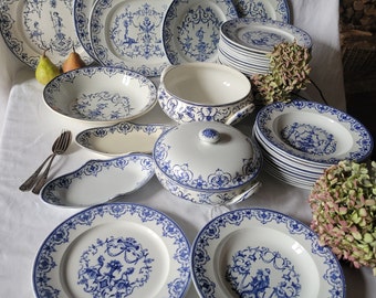 Stunning 46pc French antique dinner service 12-24 place Neoclassical blue & white transferware 19th C Jules Veillard 'Moustiers' France