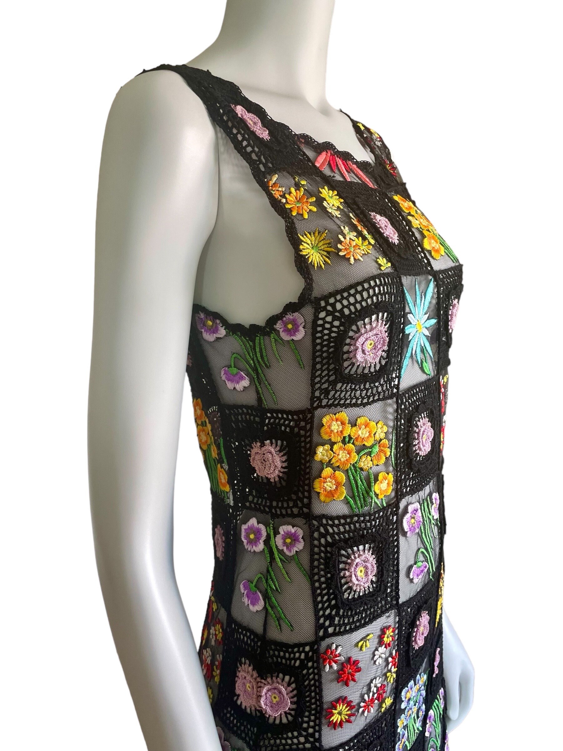 MOSCHINO CHEAPANDCHIC フローラルナイトドレス 1990s Moschino Cheap and Chic Black Floral Crochet Patchwork