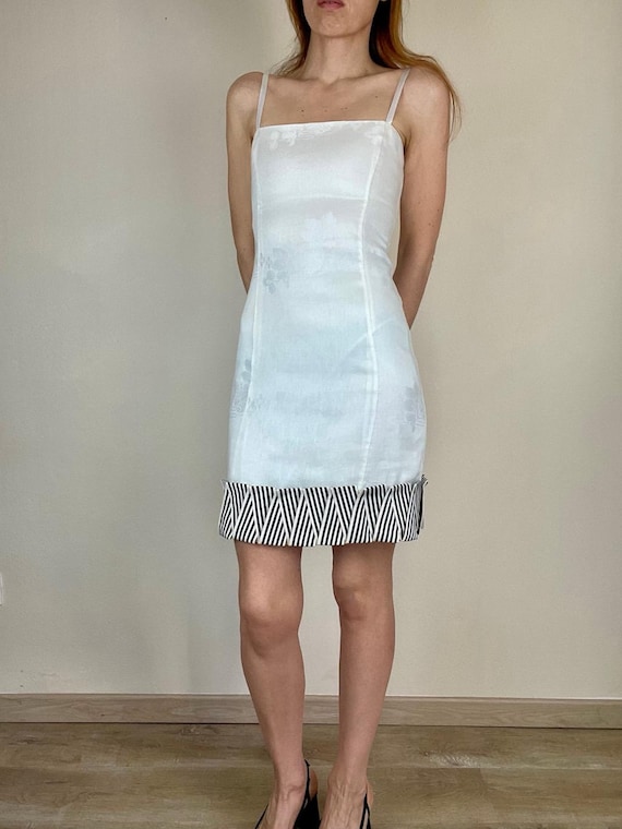 Emporio Armani, VINTAGE EMPORIO ARMANI Spring Summer 2007 White Floral Linen Mini Dress