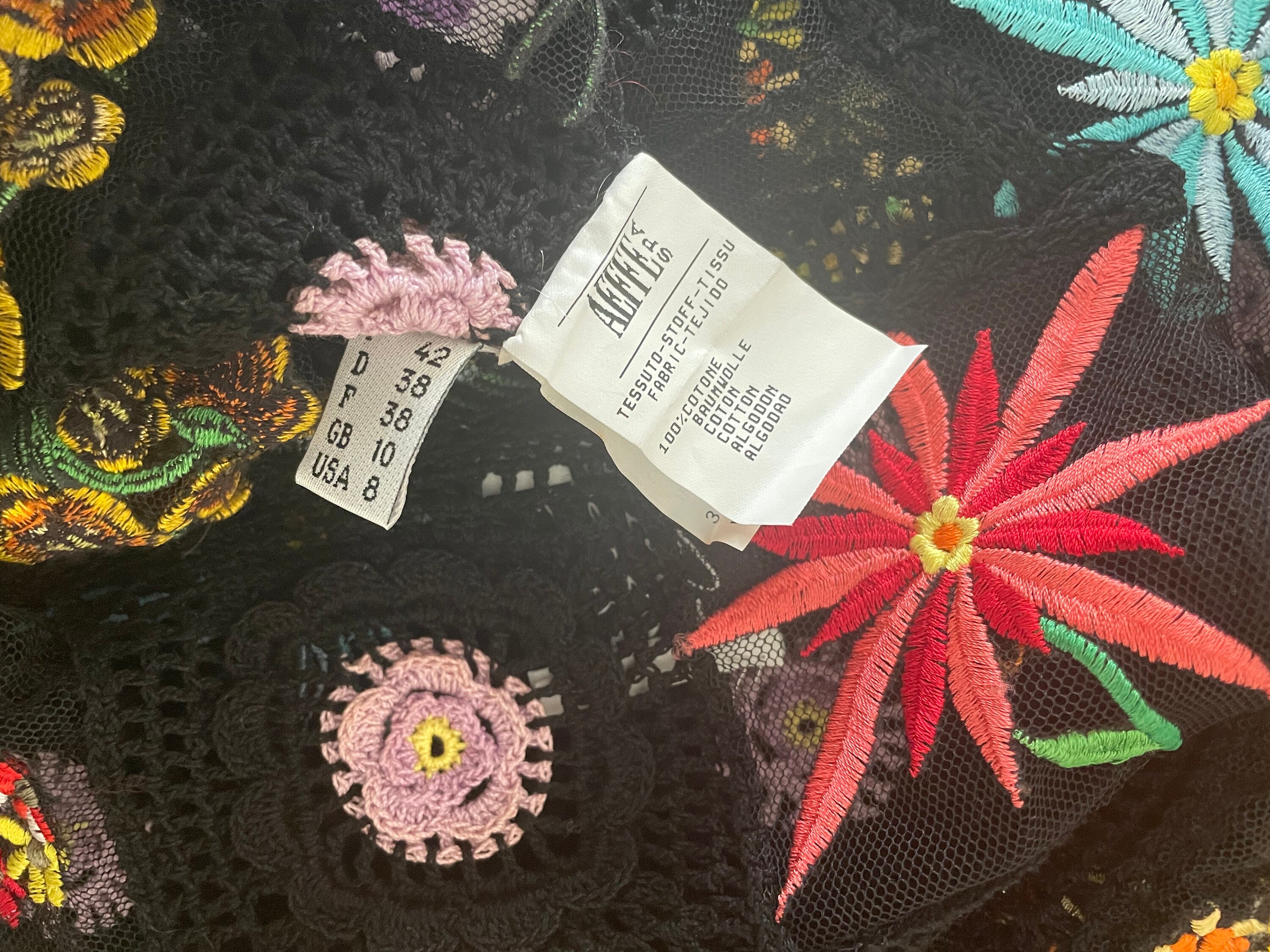 MOSCHINO CHEAPANDCHIC 立体花柄刺繍 半袖ニット Vintage Moschino Cheap And Chic Sheer Floral Embroidered
