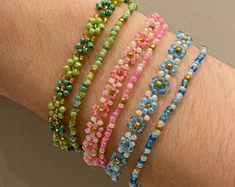 beaded flower bracelet set