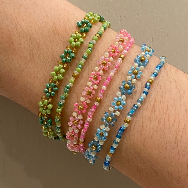 beaded-flowers-bracelet-etsy