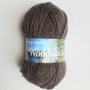 Mary maxim woodlands yarn, woodlands brown Heather yarn, discontinued yarn,  destash yarn,  brown yarn