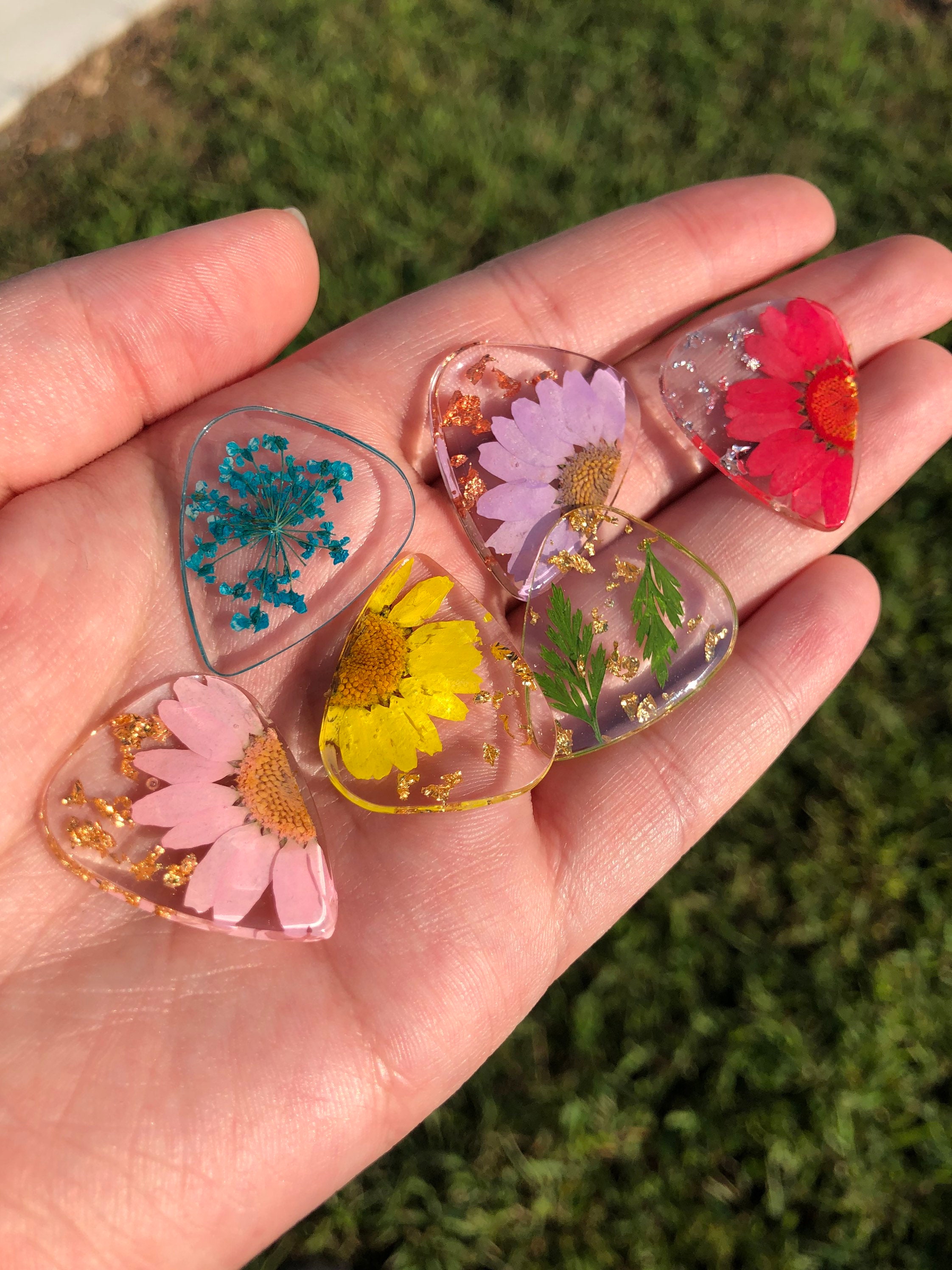 Flower sale guitar picks