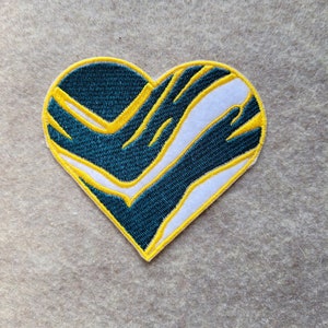 Green Bay Football  heart 2 sizes available patches