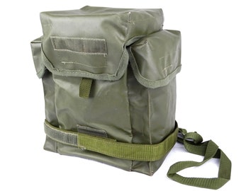 Army Surplus Shoulder Bag Fully Waterproof Olive Green large vinyl spacious perfect for fishing hiking hunting canoeing vintage