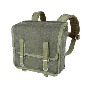 Vintage 1960s linen canvas day pack army surplus backpack small rucksack olive green satchel