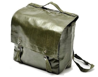 Waterproof shoulder bag in green - genuine 1980s army surplus - perfect for fishing hiking hunting canoeing - vintage boat bag