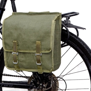 Army Surplus Showerproof Canvas Pannier Bag 1980s retro quality vintage green olive large bike spacious waterproof rainproof NOS