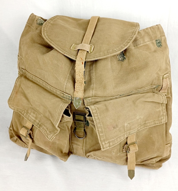 1970s Vintage Army Canvas Backpack With Linen Harness… - Gem