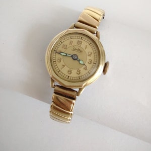 Vintage womens wristwatch Zentra 1950s lady watch mechanical hand winding goldplated watch with bracelet