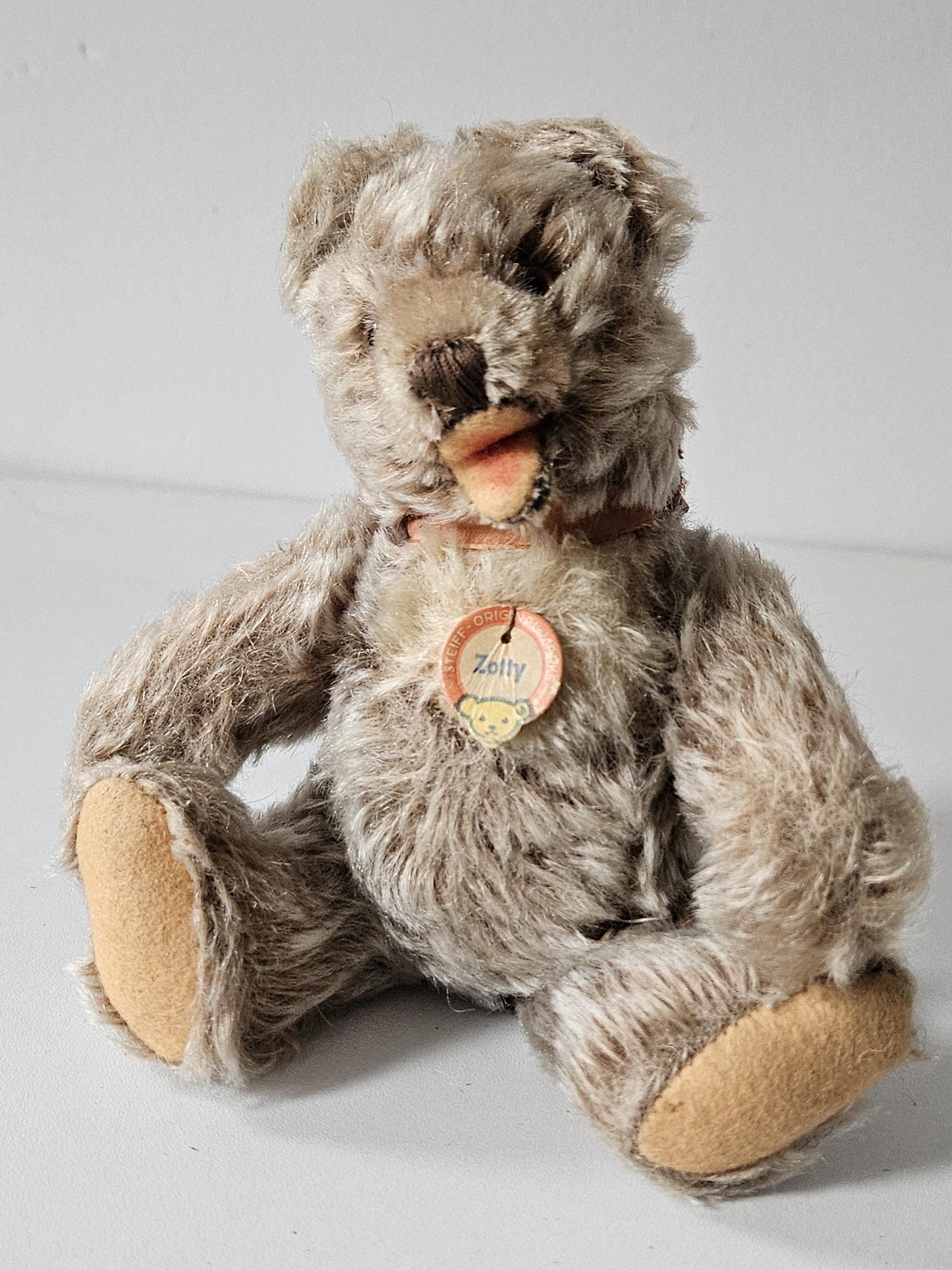 Steiff 25 cm Classique 1909 articulé Ours en Peluche avec couineur Steiff 25 cm Classique 1909 articulé Ours en Peluche avec couineur