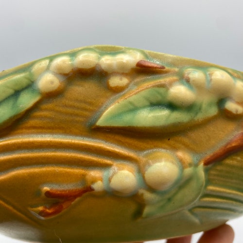 Vintage Roseville Pottery Green Brown Snowberry Flower Double Handled Console Bowl Vase 1940s shops USA