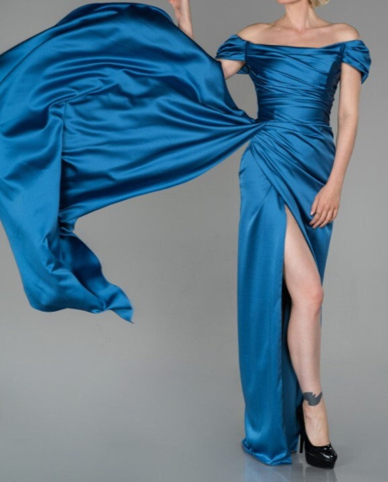 plus size evening gowns and dresses Sydneys Closet SC7386 Prom Dress sample2601 Waist:38IN Heywood Wakefield Mid Century Ideal for prom