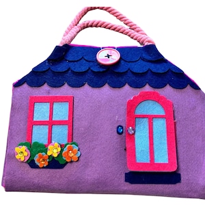 Casa de muñecas de fieltro - ARTÍCULO FÍSICO