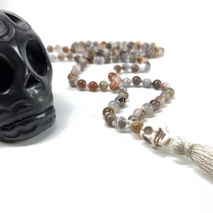 Botswana Agate, 108 Bead Mala with Memento Mori Guru, Stone of Change, Meditation, Yoga Necklace, Japa Mala, Gift, Rosary, Stoicism