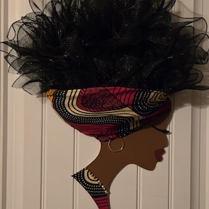 African Queen Wreath