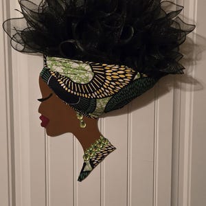 African Queen Wreath