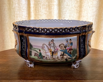 Porcelain Cache Pot Serves Style France 19th Gold Gilded