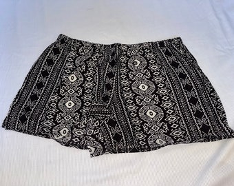 Ladies boxer shorts