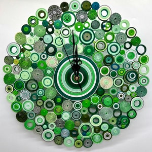 31 cm Wall Clock 04,quilling paper 5mm,handmade,gift,green circle