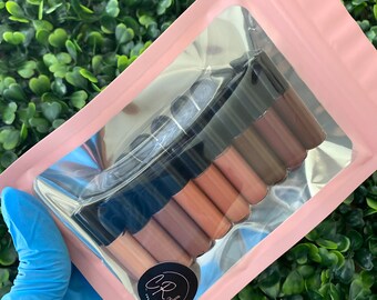 Lipgloss Samples | Nude Lipgloss | Pigmented Lip Gloss | Brown Lip Gloss | Lipgloss Wholesale | Prefilled Lip Gloss | Lipgloss Jars | Lips