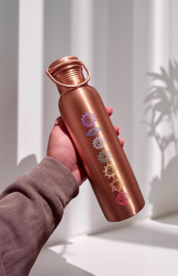 1 ltr Copper 7 Chakra Water Bottle- with Handle | 7 Chakra Bottle  | Yoga Ayurveda Health Benefits 1000 ml capacity | 100% Copper