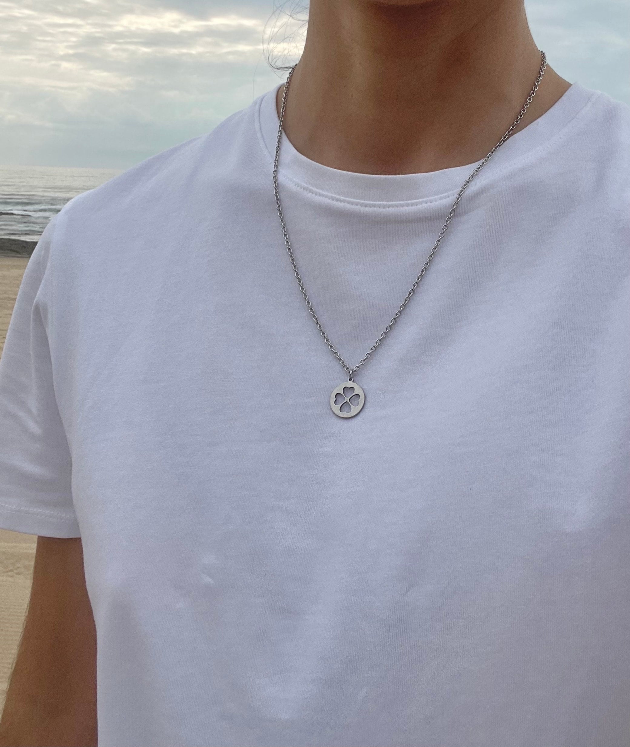 Mens 4 hotsell leaf clover necklace