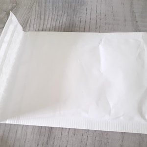 Lot enveloppes à bulles type C3, couleur blanche