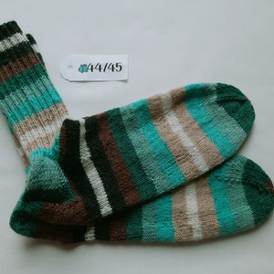 Hand-knitted socks size 44/45, different colors