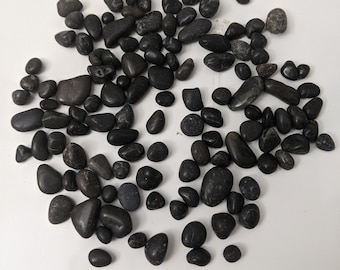 Tiny Black Beach Pebbles for Humidity Tray, Mosaic or Pebble Art, 100 pcs