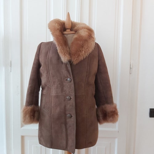 Womens handmade artisan vintage shops shearling lambsfur winter coat super warm fluffy size L