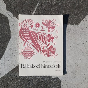 Hungarian folk embroidery cross stitch pattern book Rábaközi hímzések pattern sheets portfolio