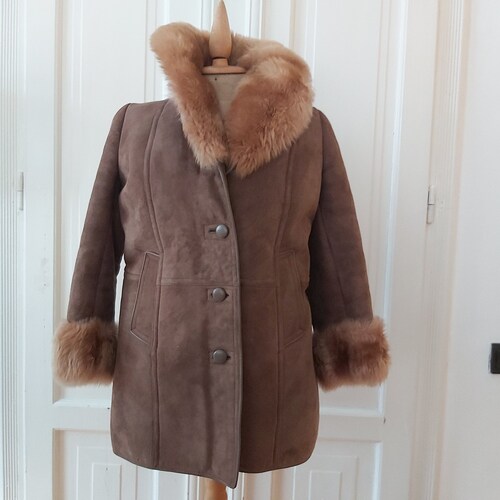 Womens handmade artisan vintage shops shearling lambsfur winter coat super warm fluffy size L