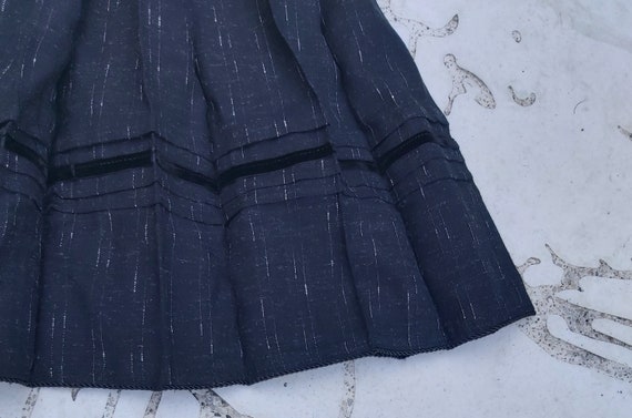 Richly pleated black color vintage Hungarian auth… - image 8