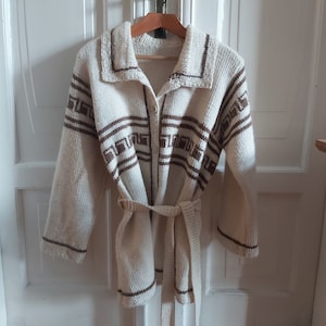 Womens plus size oversize chunky knit pure merino wool hand-knit sweater cardigan size XL/2XL
