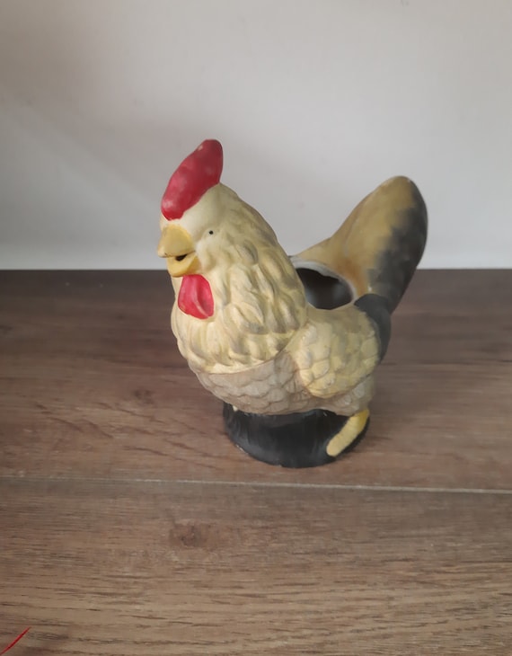 Vintage ceramic rooster planter, rustic decoration for a country style kitchen or country garden. Flower Pot Holder. Gift for Grandma.