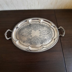 Vintage metal serving tray. Large tray with handles. Oval tray. Tea tray, coffee tray.