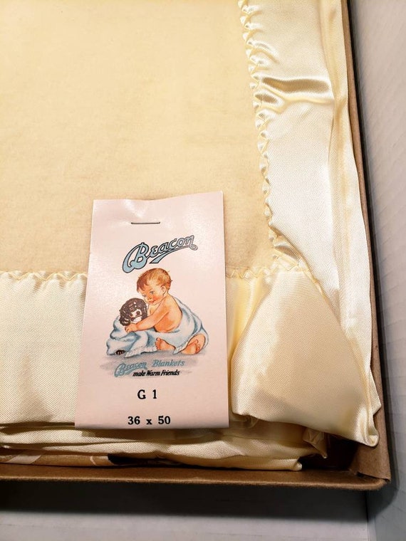 Vintage BEACON Baby Blanket New in Orig Box Satin Edges 36x50 Canary Yellow MCM. This Sweet Blanket is New in Original Box With Tags. Etsy Canada