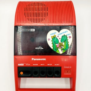 Panasonic RQ-44A RQ44a Red Portable Cassette Player Tape Recorder Works! 1985. Wonderful vintage portable cassette player! Made in Singapore