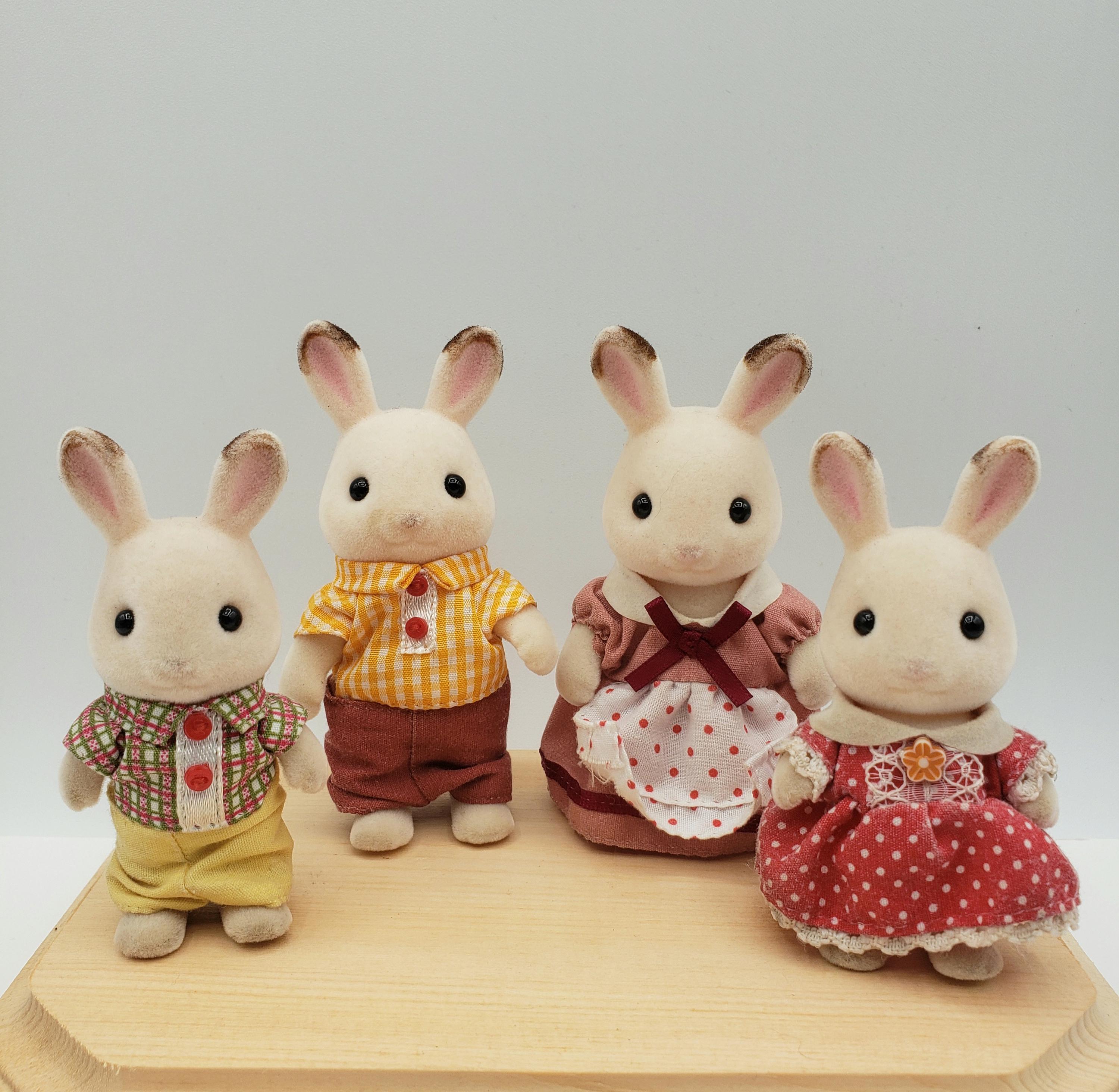 Calico Critters Sylvanian Family Chocolate Rabbit Hopscotch 4 Bunnies ...
