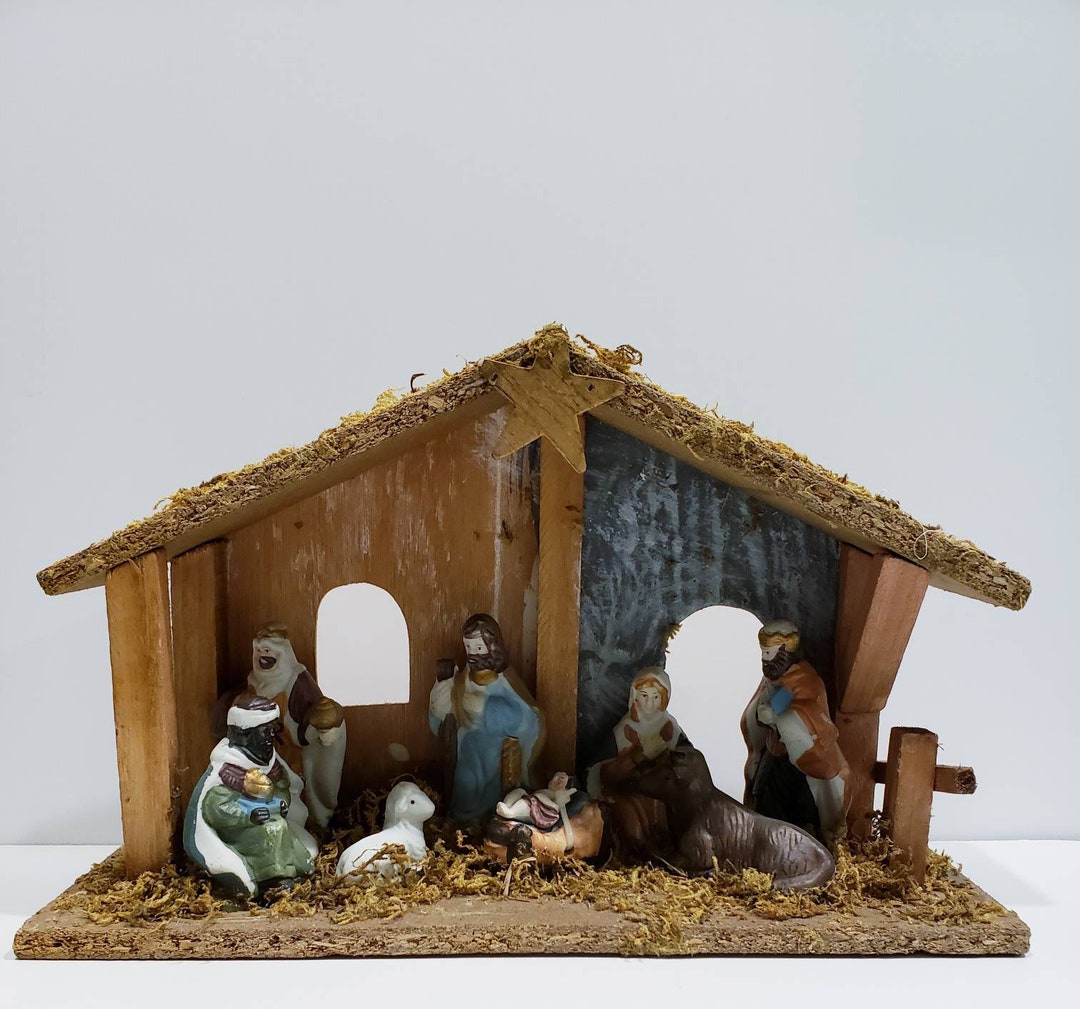 Vintage Christmas Nativity Set Wood Manger Stable Attached Etsy