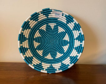 African Wall Basket, Rwanda Basket, Woven Bowl, Natural Sisal Fiber, Dining Centerpiece, Fruit & Bread Bowl, Home Decor, Wall Decor