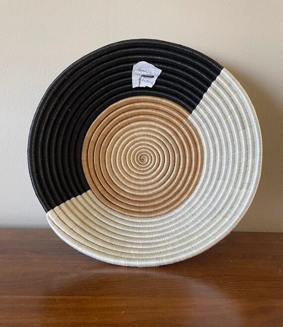 African Wall Basket, Rwanda Basket, Woven Bowl, Natural Sisal Fiber, Dining Centerpiece, Fruit & Bread Bowl, Home Decor, Wall Decor