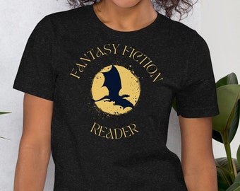 Camisa de lector de ficción de fantasía / Camisa de dragón / Regalo para lectores de fantasía / Camisa de lectura / Regalo para amantes de los libros