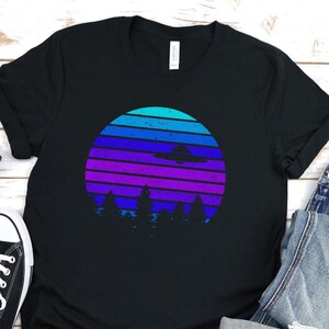 UFO Shirt Flying Saucer Shirt Alien Shirt Retro Style UAP Tshirt Extraterrestrial Shirt Alien Abduction Aliens Tee